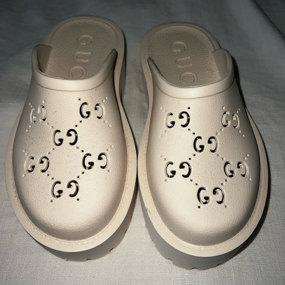 rubber platform clogs